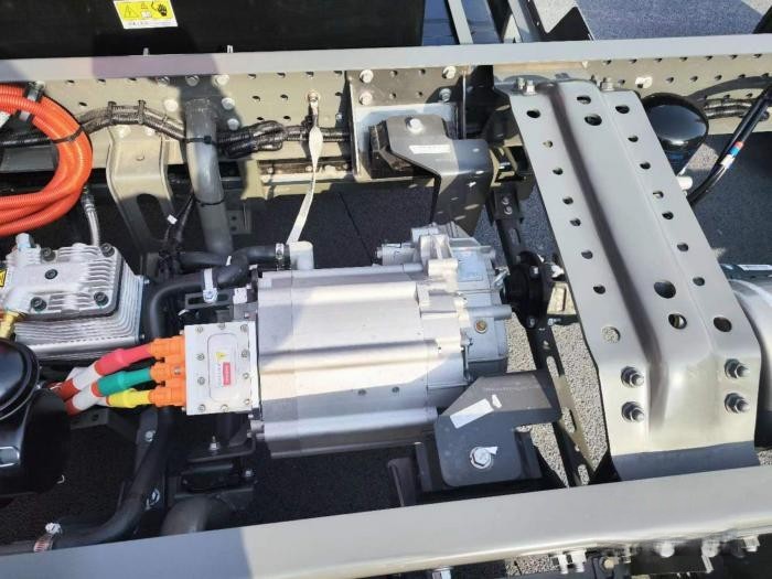 城配物流如何選?重汽王牌EV純電載貨車分分鐘成為最香選擇!