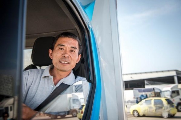 飛碟HW5混動輕卡