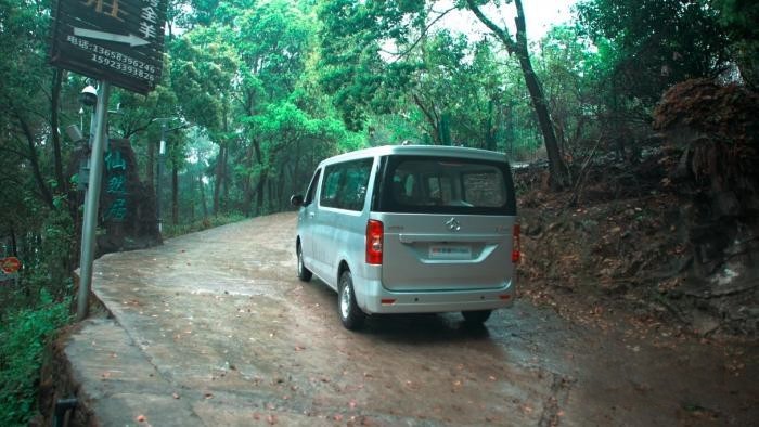 新長安睿行M60強力加持,“燒烤一哥”的生意更紅火了