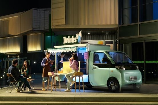 城市煥新顏！北汽雷馳新能源MINI卡打造城市風(fēng)景線