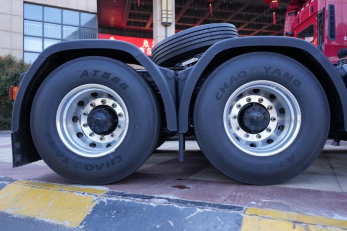 掌握高效創(chuàng)富密碼 華菱X9真的“泰酷辣”！