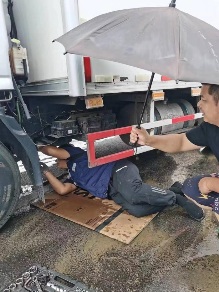 送物資進災區，福田奧鈴全面開啟救援行動